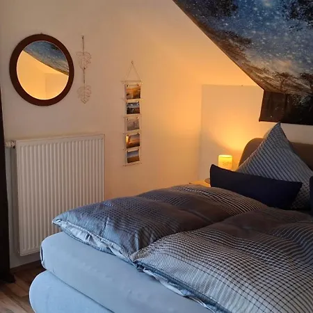 Modernes In Ostfriesland Bis 10 Personen Mit 4 Schlafzimmer Und Garten Uplengen