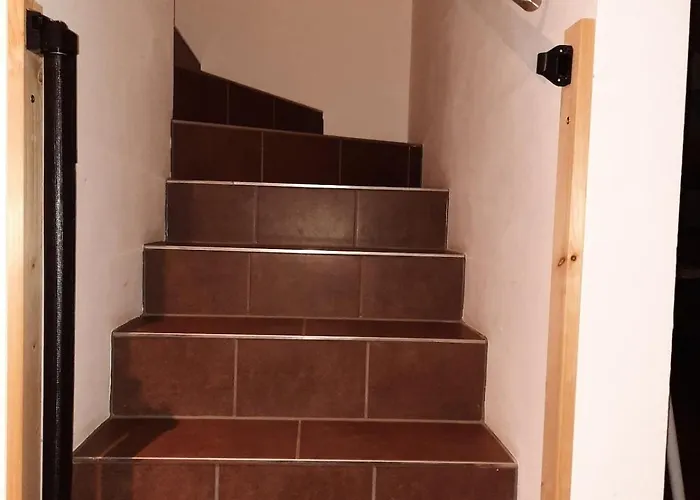 Modernes Ferienhaus In Ostfriesland Bis 10 Personen Mit 4 Schlafzimmer Und Garten Uplengen