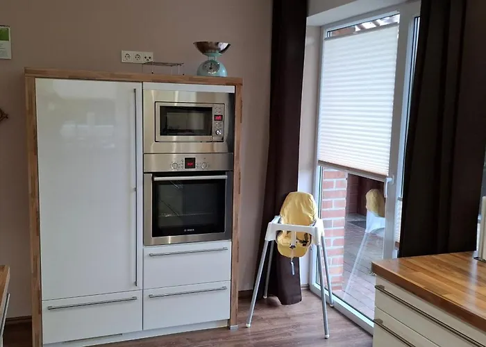 Modernes Ferienhaus In Ostfriesland Bis 10 Personen Mit 4 Schlafzimmer Und Garten * Uplengen
