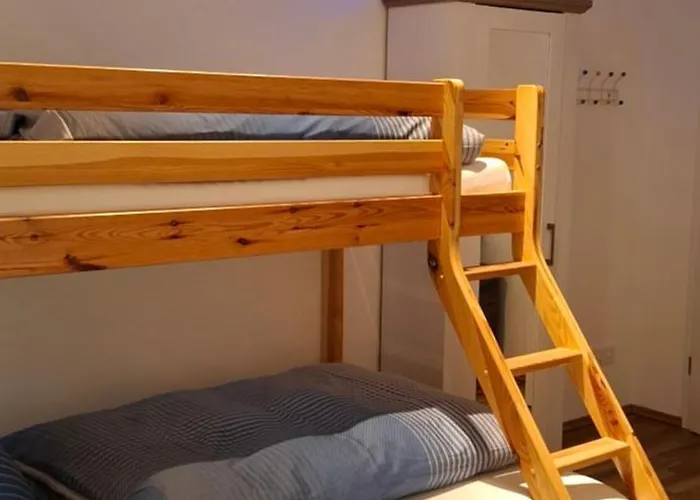 Modernes Ferienhaus In Ostfriesland Bis 10 Personen Mit 4 Schlafzimmer Und Garten