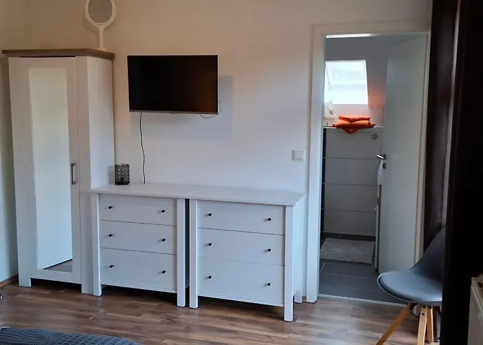 Casa de Férias Modernes Ferienhaus In Ostfriesland Bis 10 Personen Mit 4 Schlafzimmer Und Garten *